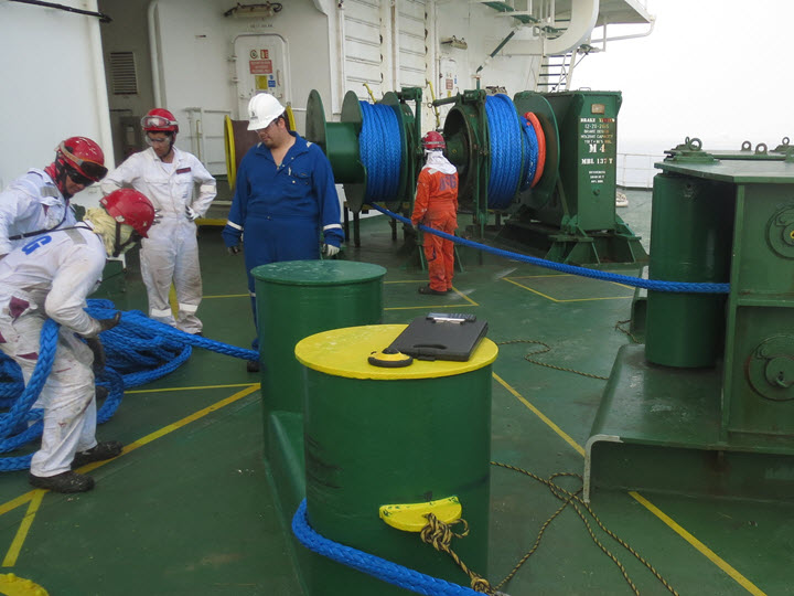 Mooring Line Installation on mooring vessel